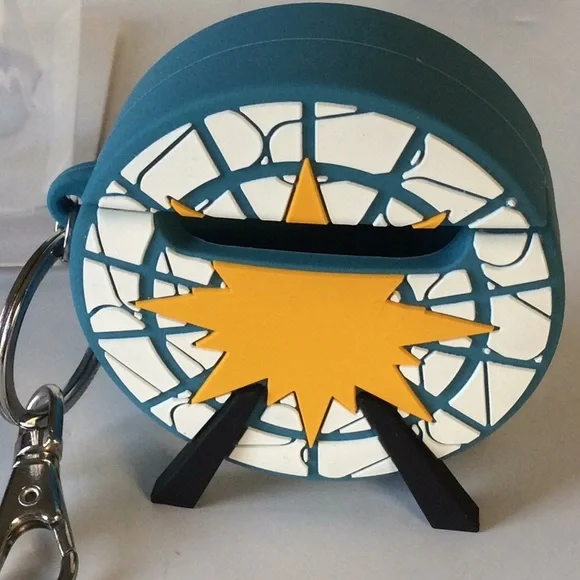 Disney headphone case new - Picture 3 of 8